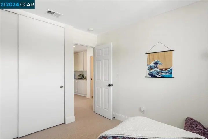 17 Barnegate Bay, Alameda, California 94502