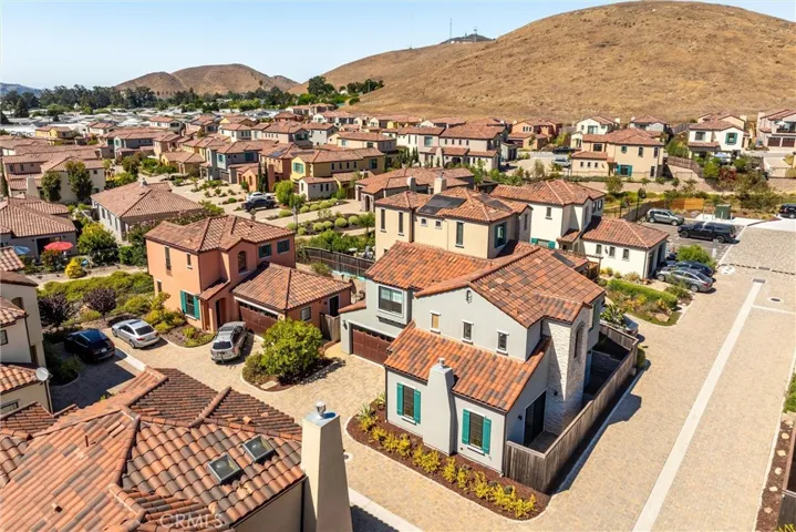 3074 Lucca Lane, San Luis Obispo, California 93401