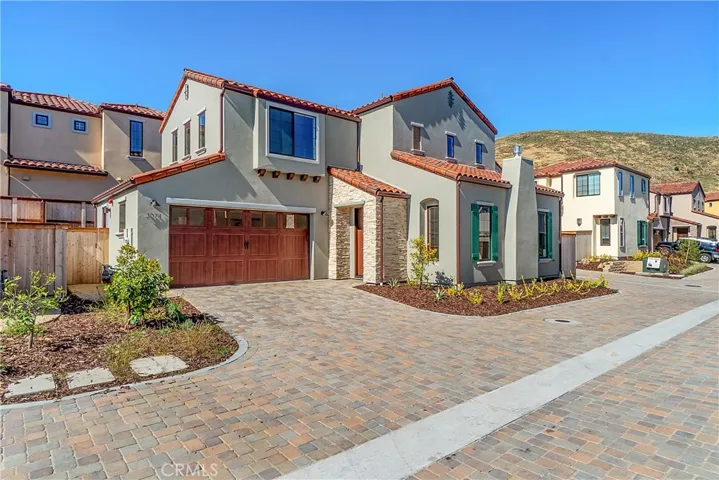 3074 Lucca Lane, San Luis Obispo, California 93401