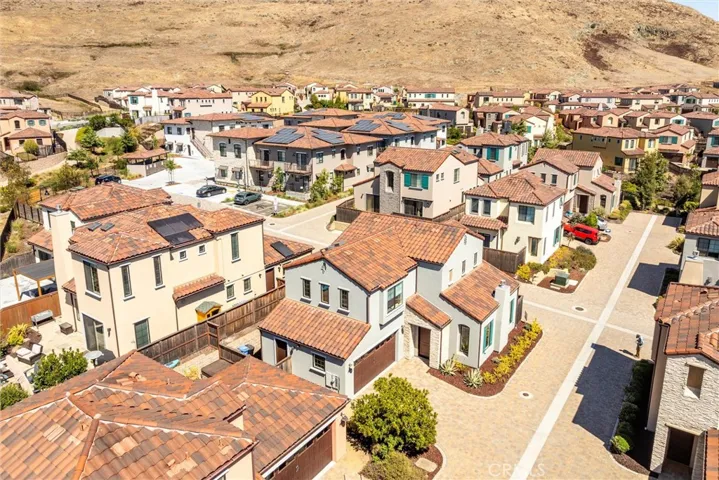 3074 Lucca Lane, San Luis Obispo, California 93401