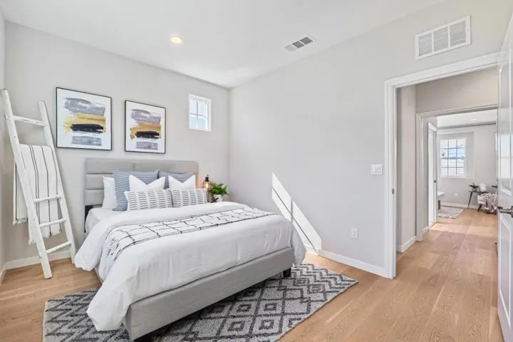 3710 Pyramid Way, Mountain View, California 94043