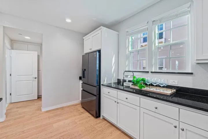 3710 Pyramid Way, Mountain View, California 94043
