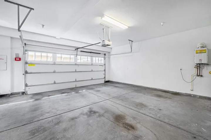 3710 Pyramid Way, Mountain View, California 94043