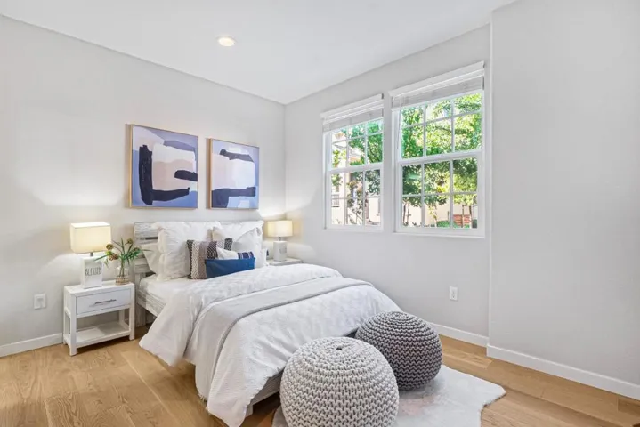 3710 Pyramid Way, Mountain View, California 94043