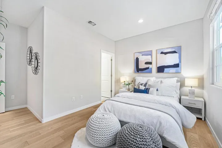 3710 Pyramid Way, Mountain View, California 94043