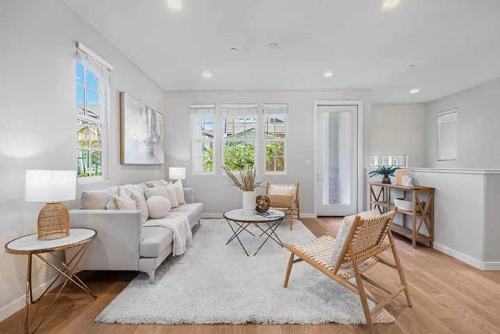 3710 Pyramid Way, Mountain View, California 94043