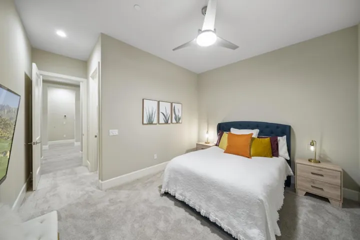 72335 BAJADA TRAIL 37