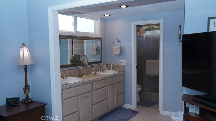 1821 Oriole Drive, Costa Mesa, California 92626