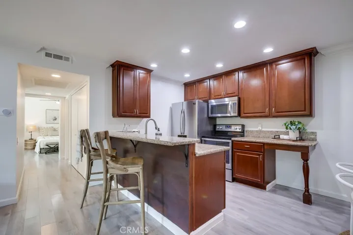 21991 Rimhurst Drive 143, Lake Forest, California 92630