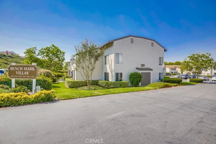 21991 Rimhurst Drive 143, Lake Forest, California 92630
