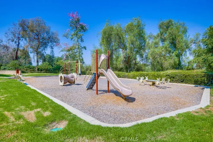 21991 Rimhurst Drive 143, Lake Forest, California 92630
