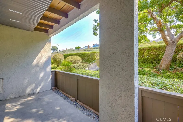 21991 Rimhurst Drive 143, Lake Forest, California 92630