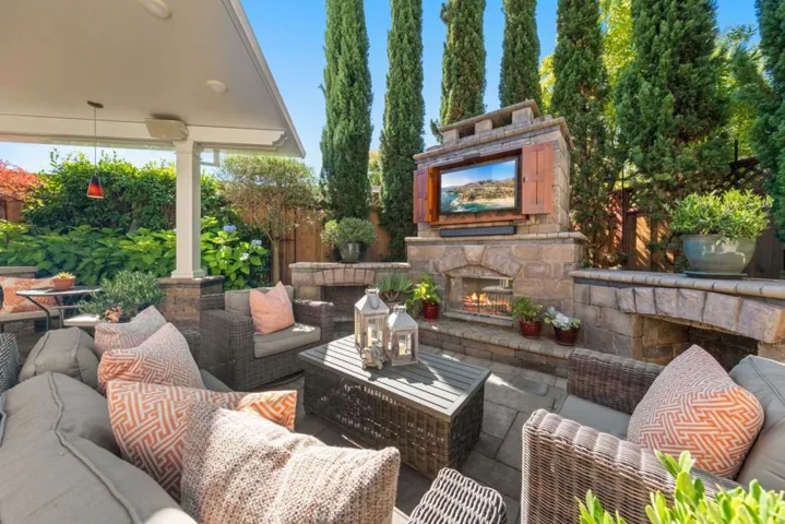 1613 Sanchez Avenue, Burlingame, California 94010