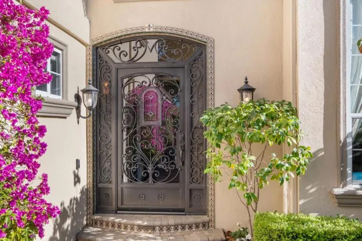 1613 Sanchez Avenue, Burlingame, California 94010