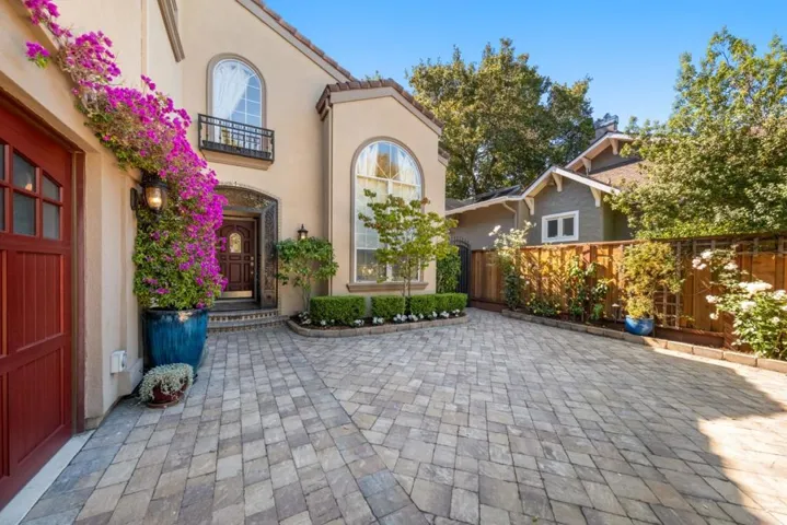1613 Sanchez Avenue, Burlingame, California 94010
