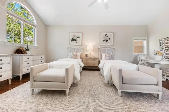 1613 Sanchez Avenue, Burlingame, California 94010