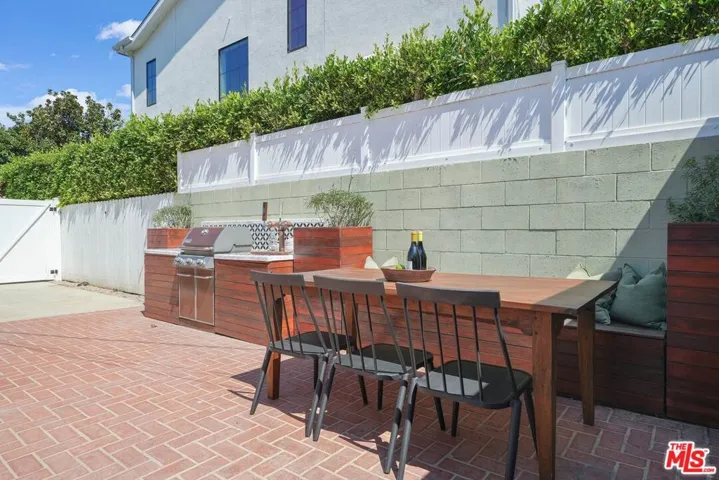 12040 Clover Avenue, Los Angeles, California 90066
