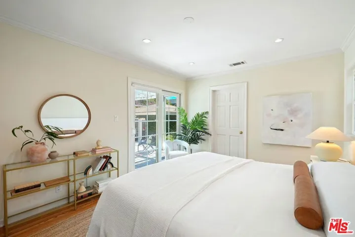 12040 Clover Avenue, Los Angeles, California 90066