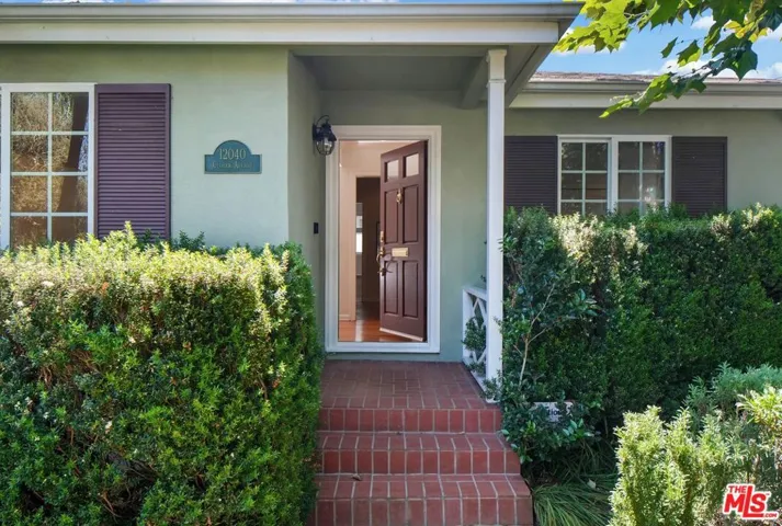 12040 Clover Avenue, Los Angeles, California 90066