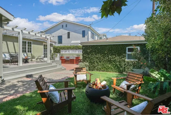 12040 Clover Avenue, Los Angeles, California 90066