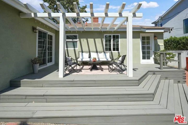 12040 Clover Avenue, Los Angeles, California 90066