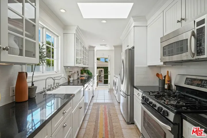 12040 Clover Avenue, Los Angeles, California 90066