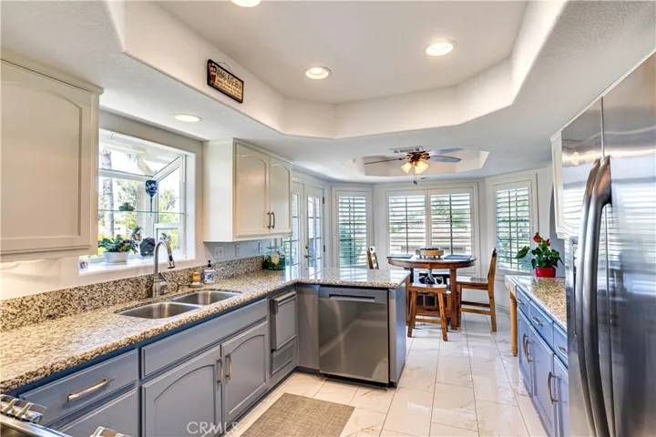 30172 Spray Drive, Canyon Lake, California 92587
