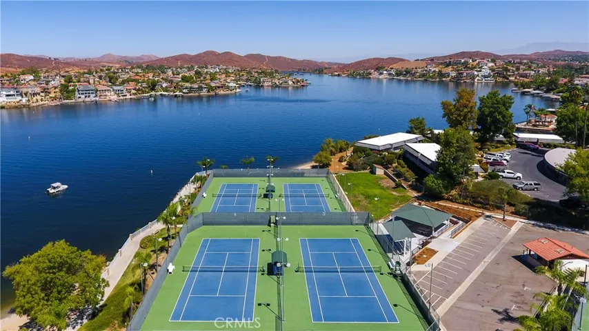 30172 Spray Drive, Canyon Lake, California 92587