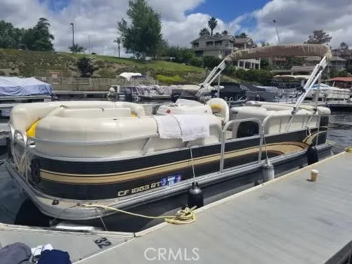 Pontoon Boat