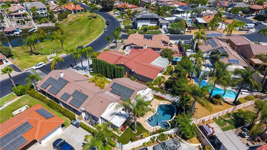 30172 Spray Drive, Canyon Lake, California 92587