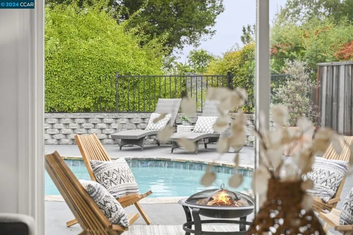 1448 Parkhaven Dr, Pleasant Hill, California 94523