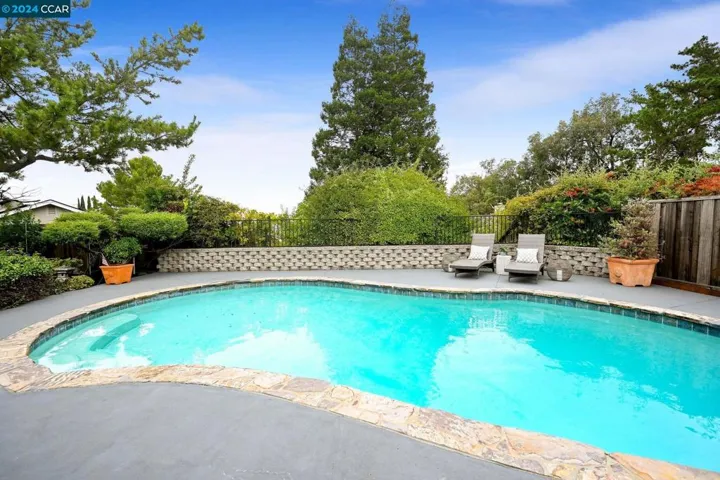 1448 Parkhaven Dr, Pleasant Hill, California 94523