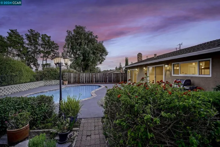 1448 Parkhaven Dr, Pleasant Hill, California 94523