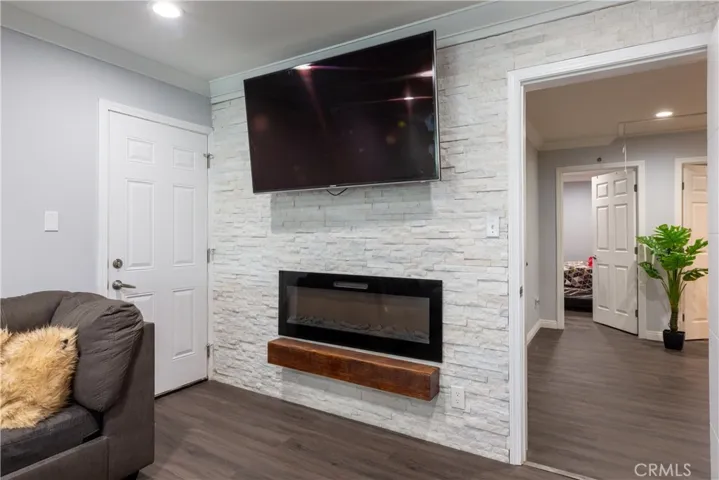1225 E Luray Street, Long Beach, California 90807