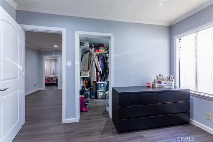 1225 E Luray Street, Long Beach, California 90807