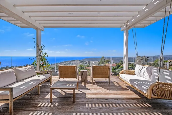 2975 Zell Drive, Laguna Beach, California 92651