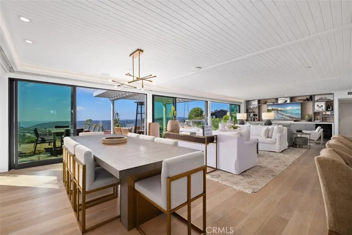 2975 Zell Drive, Laguna Beach, California 92651
