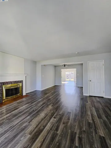 2329 Marina Blvd, San Leandro, California 94577