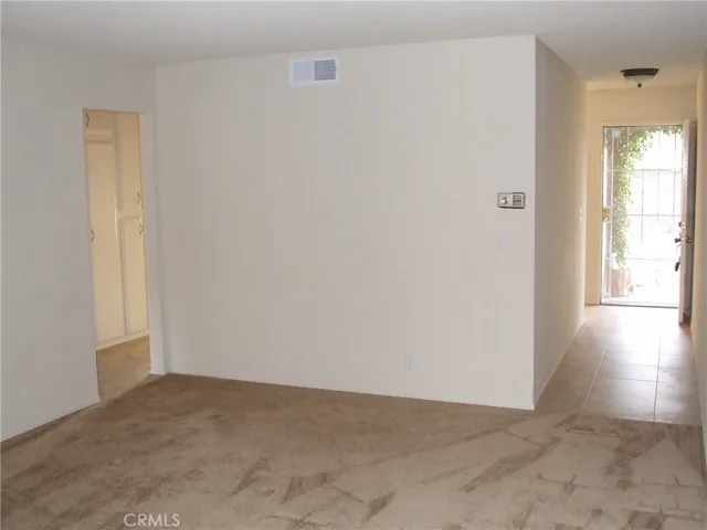 This picture was taken when vacant by the seller.