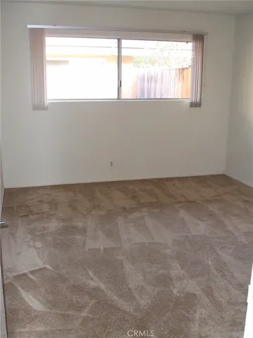 This picture was taken when vacant by the seller.