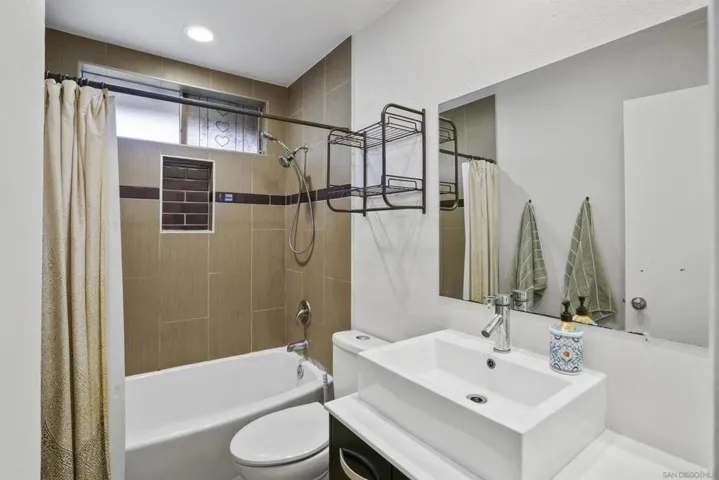 1869 Corbin St, San Diego, California 92154