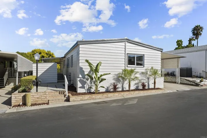 3535 Linda Vista Drive 44, San Marcos, California 92078