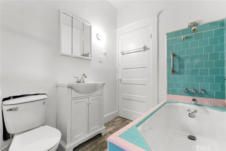 2727 Eagle Street, Los Angeles, California 90033