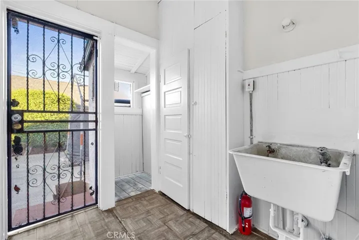 2727 Eagle Street, Los Angeles, California 90033
