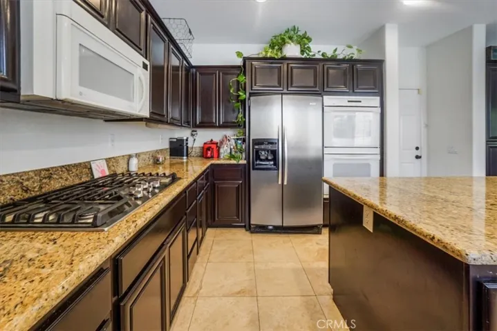 38107 Copperwood Street, Murrieta, California 92562