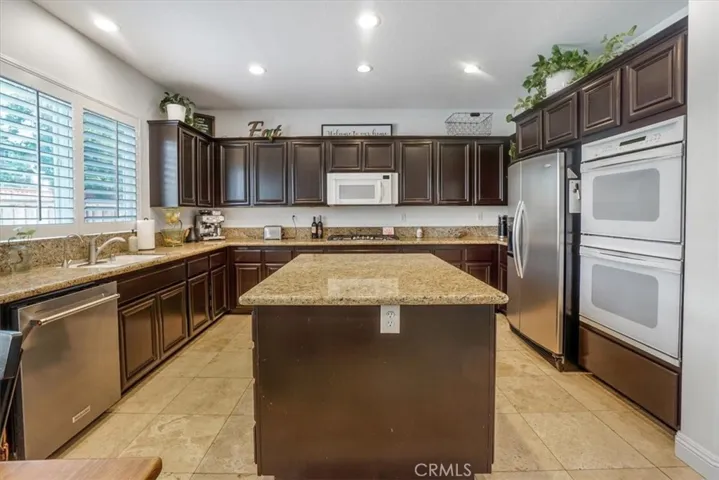 38107 Copperwood Street, Murrieta, California 92562
