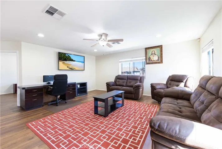 33677 Nandina Lane, Murrieta, California 92563