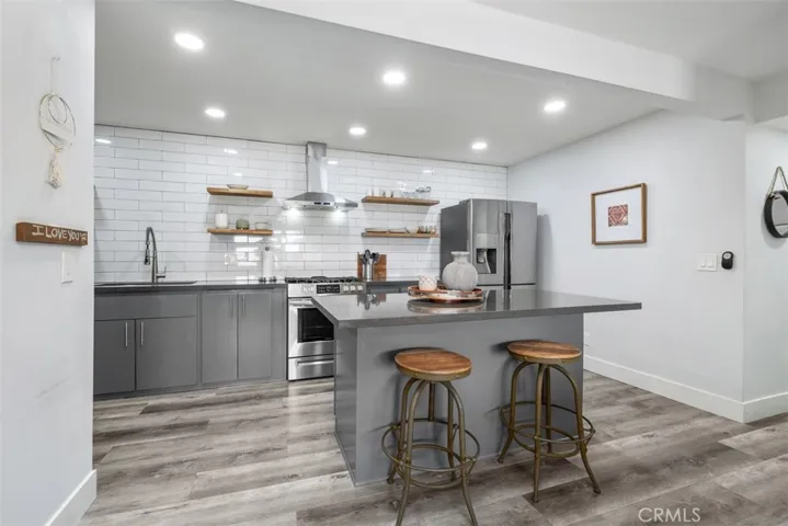 1001 W Macarthur Boulevard 66, Santa Ana, California 92707