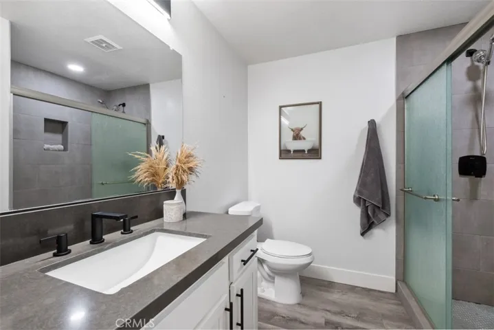 Secondary bathroom