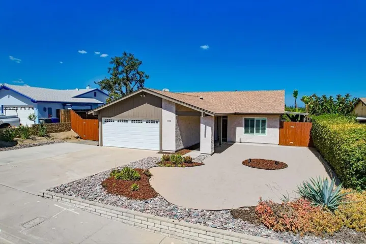 1382 Craigmont St, El Cajon, California 92019